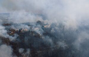 Sandy Fire Forces Thousands From Simi Valley Homes Sandy Fire brush fire smoke over Simi Valley May 2026