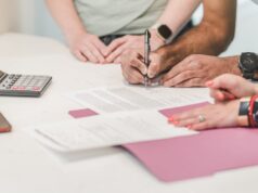 The Smart Way to Buy Insurance The Smart Way to Buy Insurance