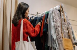 What Fashion Experts Wish You Knew About Sustainable Shopping sustainable fashion wardrobe fast fashion carbon emissions